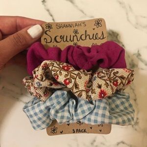 Scrunchies 3 Pack | Pink, Blue, Beige